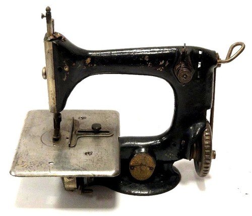 TOP antique & rare domestic sewing machine SINGER 24/26 circa 1919 - Picture 2 of 7
