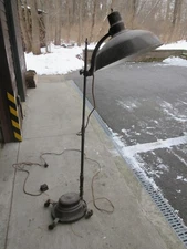 Vintage General Electric Sun Lamp Floor Model Type "B"