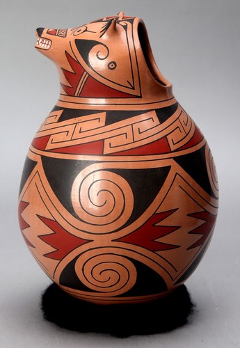 Mata Ortiz Carlos Villalba Artist Polychrome Badger Vessel 8" Tall - Picture 6 of 9