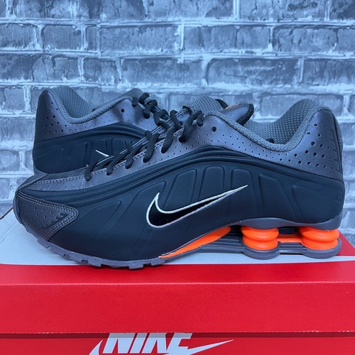 Nike Shox R4 Anthracite Total Orange 