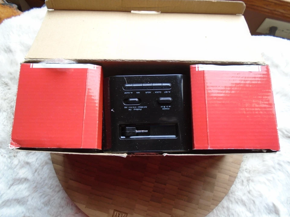 GPX Home Music System AM/FM Radio MP3 Dock HM109B NEW w/Instructions - Image 2 of 4