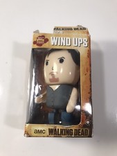 Walking Dead Wind Ups, Wind-Up Walking Toy, Daryl w/Box