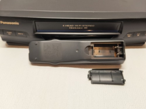 Panasonic Blue Line VCR PV-V4530S (VCR Plus) 4 Head Hi-FI W/ Remote - 第 13/13 張圖片