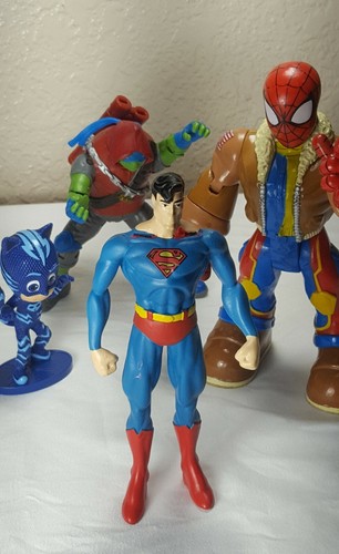 Lote de 4 Spiderman Action Hero Superman PJ Máscaras TMNT Figura Playwell Juega a menudo - Imagen 11 de 12