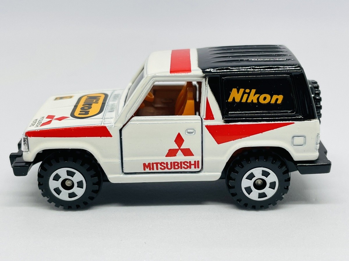 トミカ 69-4 三菱自動車特注 三菱パジェロ : #188 Nikon トミカ 69-4 三菱自動車特注 三菱パジェロ : #188 Nikon トミカ
