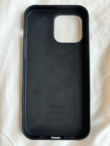 Apple iPhone 14 Pro Max case silicone Mag Safe - Black - Photo 2 sur 2