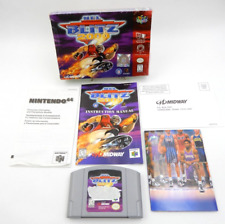 NFL BLITZ 2000 NINTENDO N64 GAME W/BOX, MANUAL, CARD, BOOKLET & SHOWTIME POSTER
