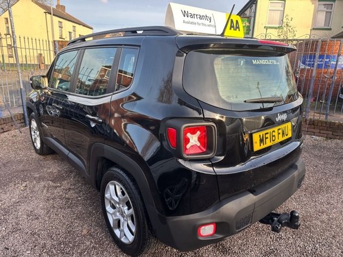 2016 Jeep Renegade 1.4T MultiAirII Longitude SUV 5dr Petrol DDCT Euro 6 (s/s) (1 - Picture 4 of 24