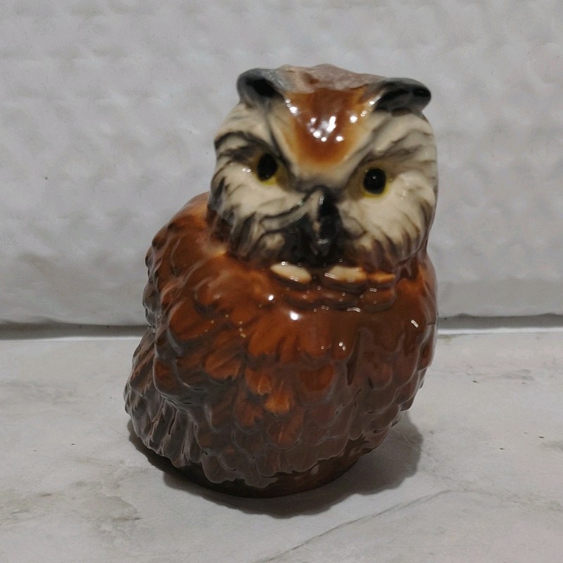 Goebel Porcelain Owl Figurine Hand Painted Glossy Finish Brown No. 83 317-06