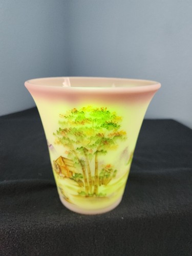 FENTON BELLISSIMO VASO SCENA AUTUNNALE COUNTRY VETRO BIRMANO FIRMATO DA 9 FENTONS - Foto 8 di 8