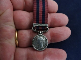 Original miniature silver medal: India G.S. with clasp for: PEGU.