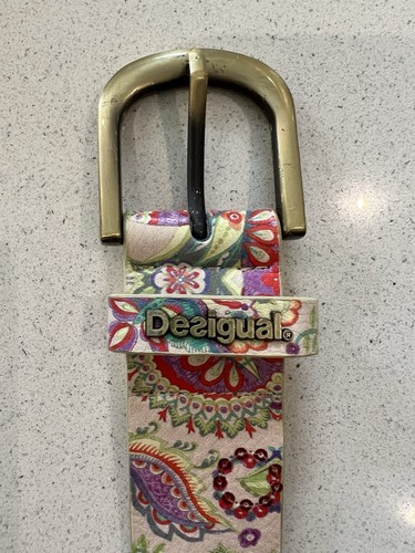 Desigual White Embroidered Belt Floral Sequins Women’s Size 95cm W37” - 第 3/5 張圖片