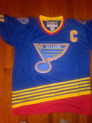 st louis blues throwback jersey