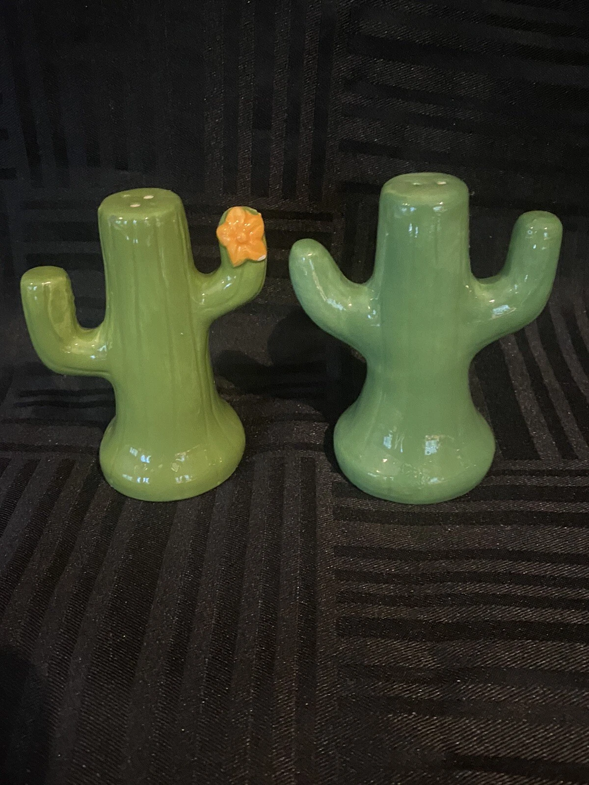 Picture 1 of 6