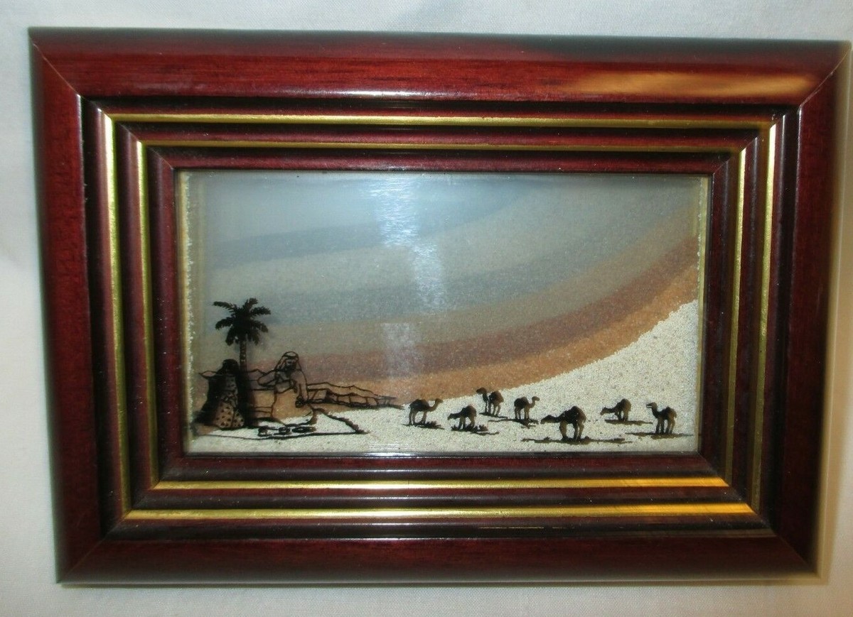 砂絵　UAE Frame With Natural Colors Of Sand Collected From 7 Emirates of UAE