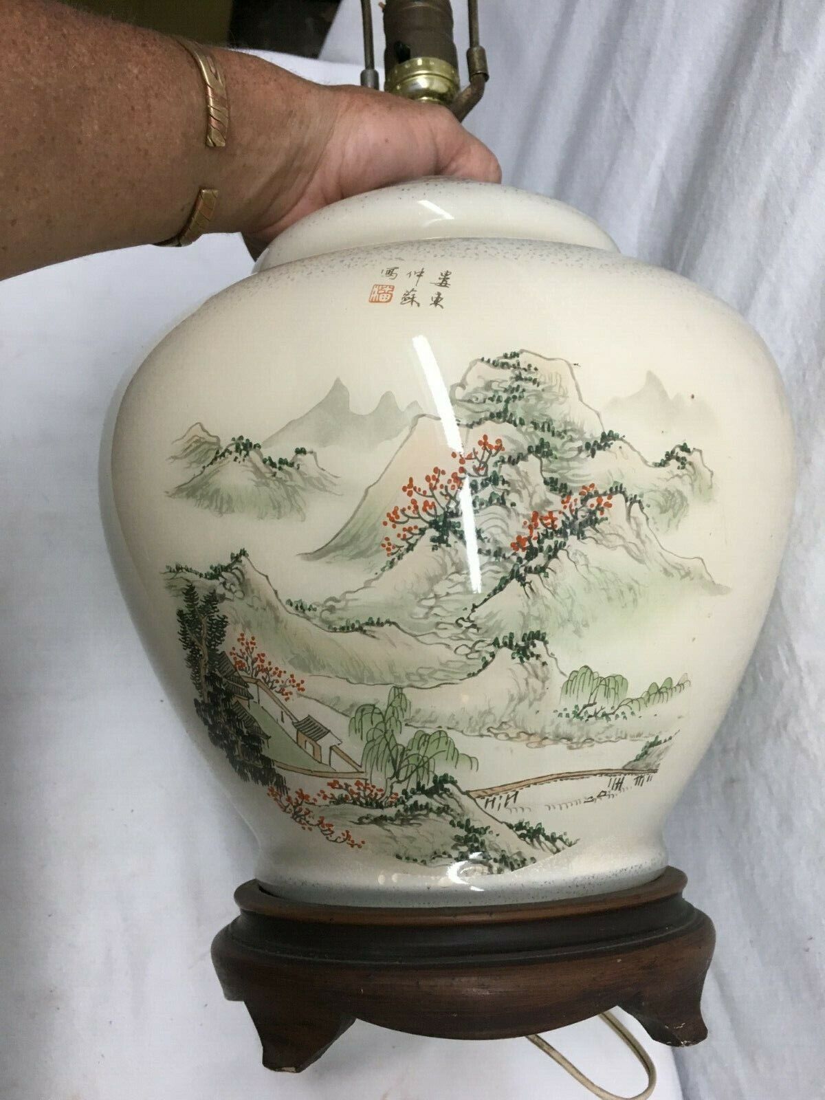Vintage Ceramic Japanese Garden Mid Century Table Lamp 25in Reverse Glass Paint