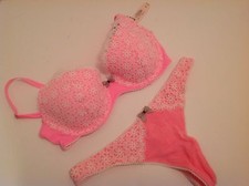 NWT Victoria's Secret BBV 32D,M Bra Thong Set Lined Demi Pink White Lace 75