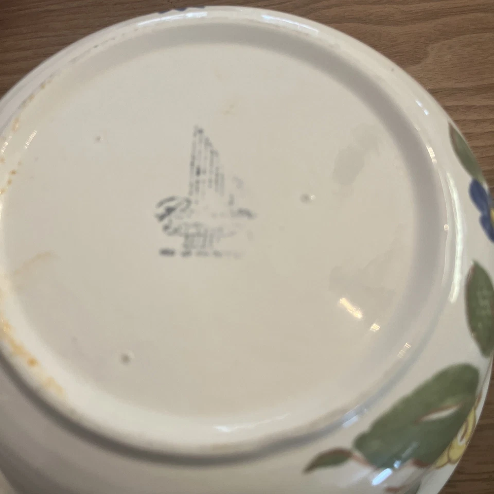 Vintage Red Wing Brittany 1 Quart Casserole Dish - Image 3 of 4