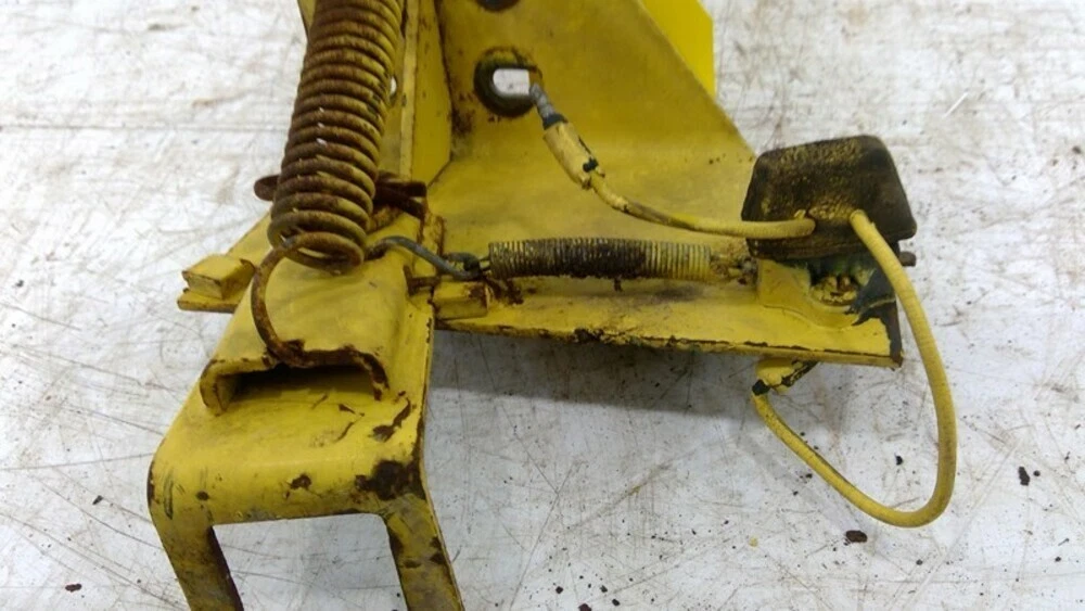 New Holland Switch, Arm And Support 635571 + 635574 + 47606295 | eBay 