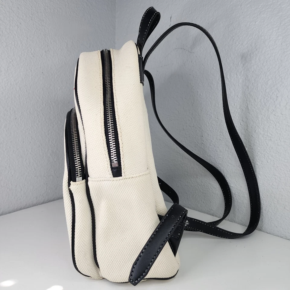 Mochila mediana Michael Kors Abbey rara con logotipo estampado de graffiti bolso MK precio de venta sugerido por el fabricante 398 USD Foto 4 de 4