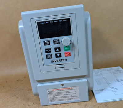 Inverter XSY-AT1 | Model: AT1-4000x | Capacity 12KW 220V *NEW WITHOUT BOX*