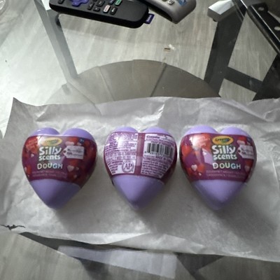 3 Crayola Silly Scents Dough Pack 1 Oz +Shape Cutter Purple Grape Heart Lot Set