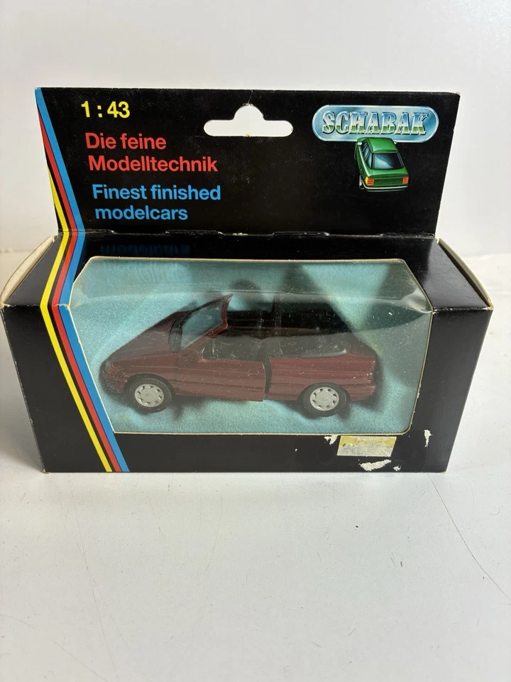 Coche descapotable Ford Escort escala 1/43 Schabak Ref 1094 | Rojo | Nuevo/En caja | Foto 3 de 4