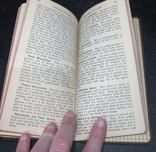 1948 The Book Of Sauces By C Herman Senn & The Fish /oyster Book - Picture 5 of 16