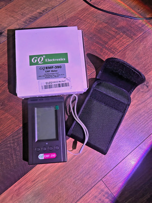 GQ EMF-390 Multi-Field EMF Meter RF Electric Magnetic Field Detector with Pouch