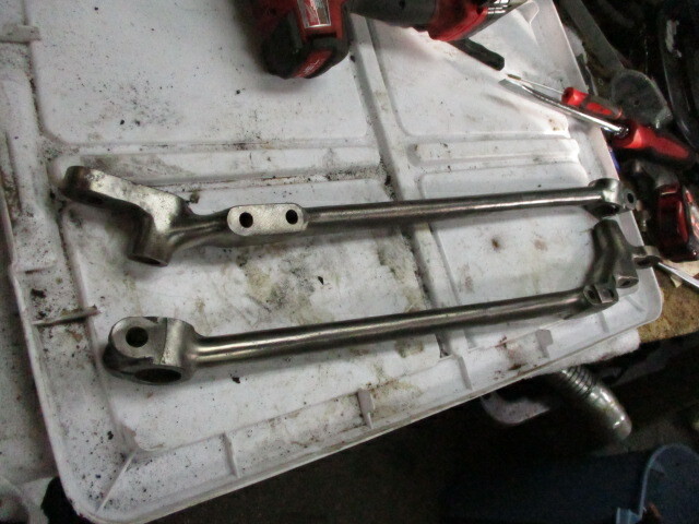 Rolls Royce PIII Control Arm Assy  Unknown if Right or Left
