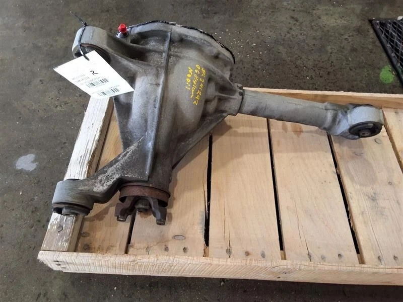 2002-2010 Ford Explorer Front Axle Differential Carrier Assembly 3.55 Ratio OEM Foto 4 de 4