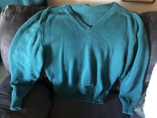 VINTAGE STRAWBRIDGE CLOTHIER WOMENS MEDIUM M SWEATER TEAL V NECK GENTLY USED