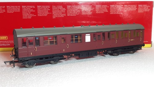 Hornby R4649 BR Gresley Suburban Composite Class Coach "E 88097 E" in weinrot  | Zustand: Used