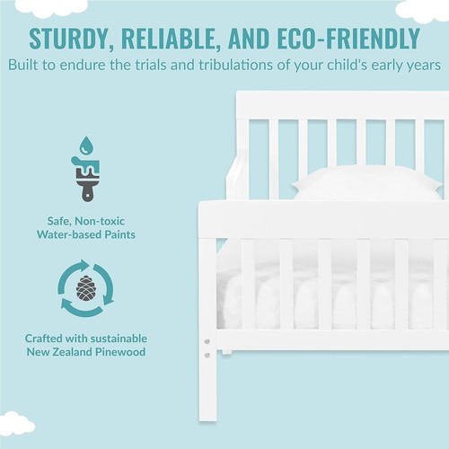 Finn Toddler Bed in White, Greenguard Gold and JPMA Certified, Non-T - Picture 4 of 6