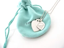Tiffany & Co Return to Silver Mother of Pearl Heart Necklace Pendant Gift Pouch