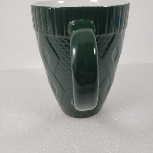 Michigan State Spartans 16oz. Sweater Mug Green White Logo Sparty Textured - Picture 4 of 11