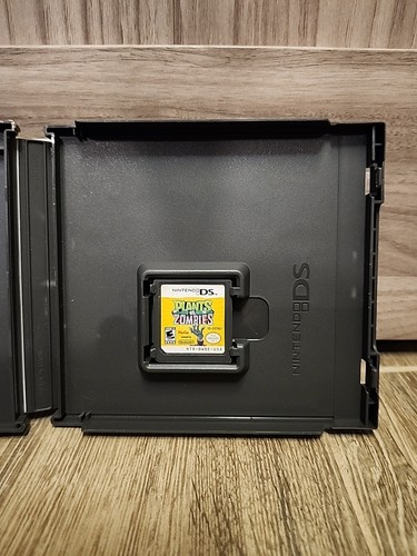 PLANTS vs ZOMBIES NINTENDO DS NO Manual, Video Game + Case tested works - Bild 3 von 4