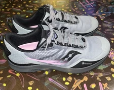 Saucony  Peregrine 12 Gore Tex  Athletic Woman Shoes Size 11.5 New