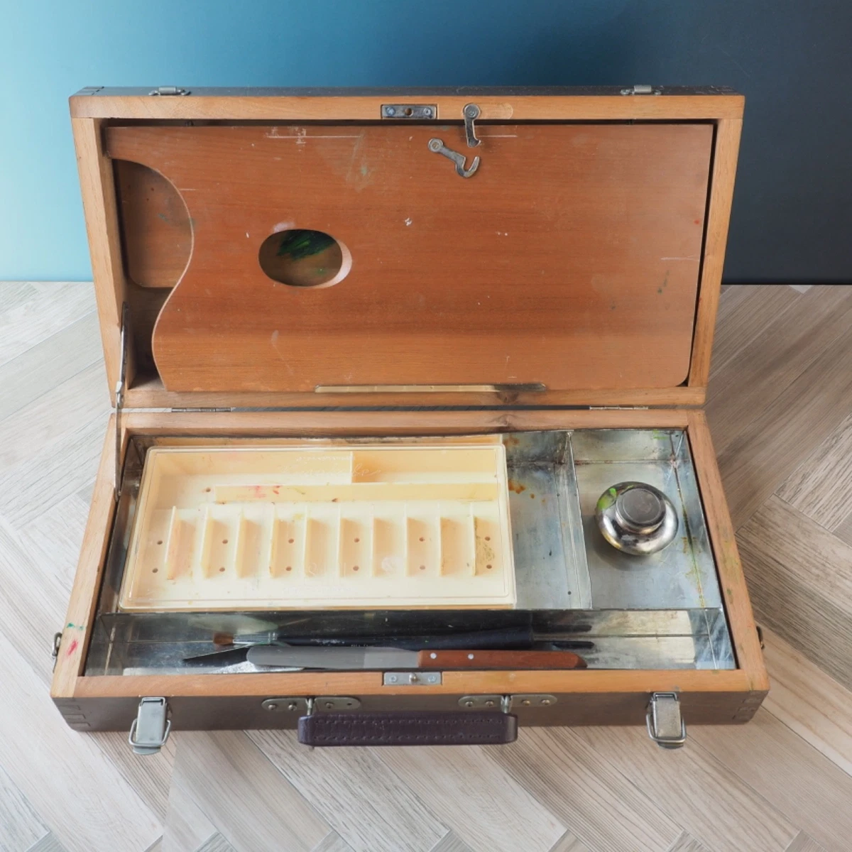 Vintage Wood Artist Box In Artists' Painting Supplies Storage for