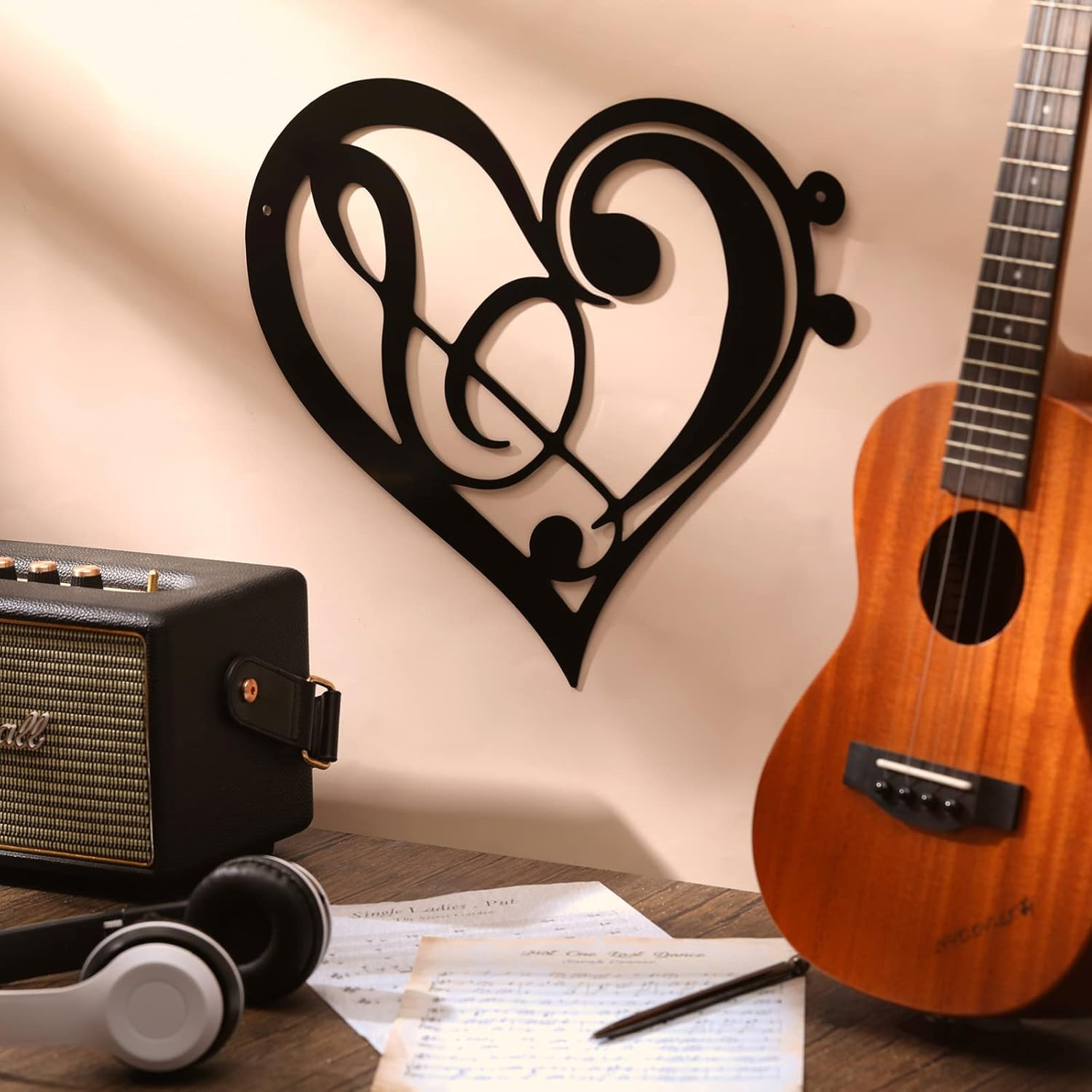 Zhengmy Heart Metal Music Wall Decor Musical Notes Metal Wall Art Vintage Theme