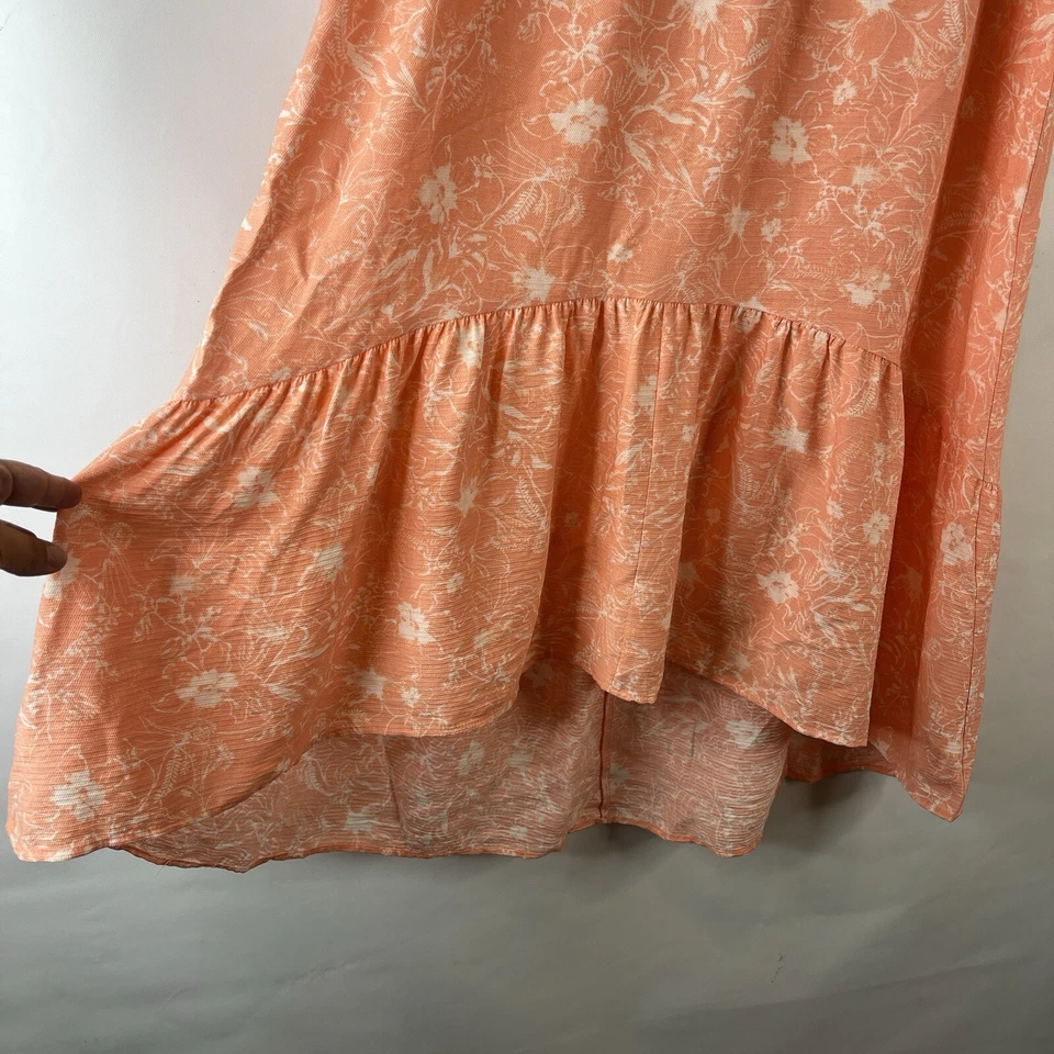 Maxi falda INC International Concepts para mujer talla grande rosa floral dobladillo alto bajo Foto 3 de 4