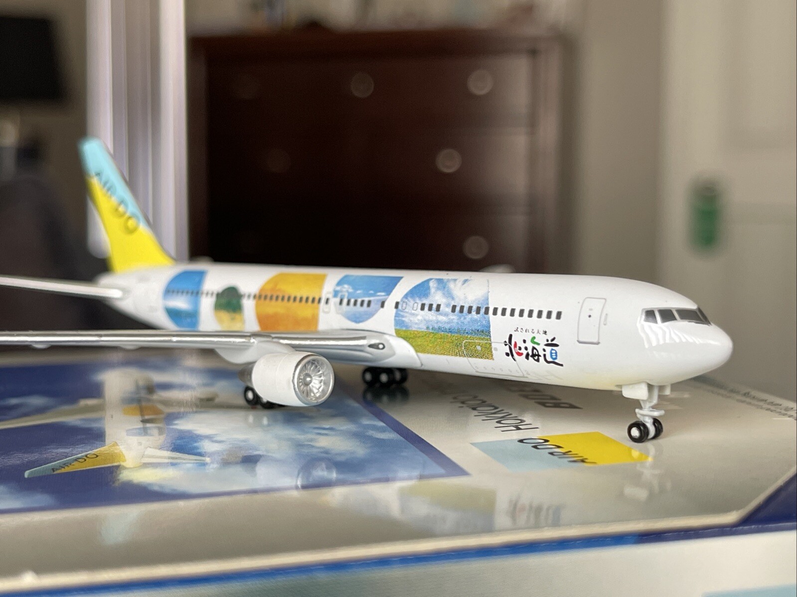 Genini Jets AIR DO はこだてB767-300ER