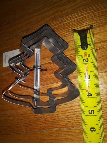 Hearth & Hand Magnolia Tree Cookie Cutter 3 piece with handle -New - Picture 2 of 4