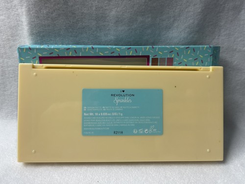 I Heart Revolution Sprinkles Eyeshadow Palette - Picture 4 of 4