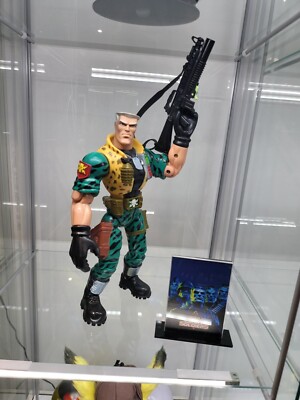 Small Soldiers Nick Nitro, Archer Chip Hazard Figures Life Size 1