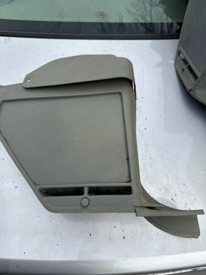 1982 - 1987 年蒙特卡罗 El Camino Cutlass Grand Prix G 车身绿色踢板套装 — 第 3/4 张图片