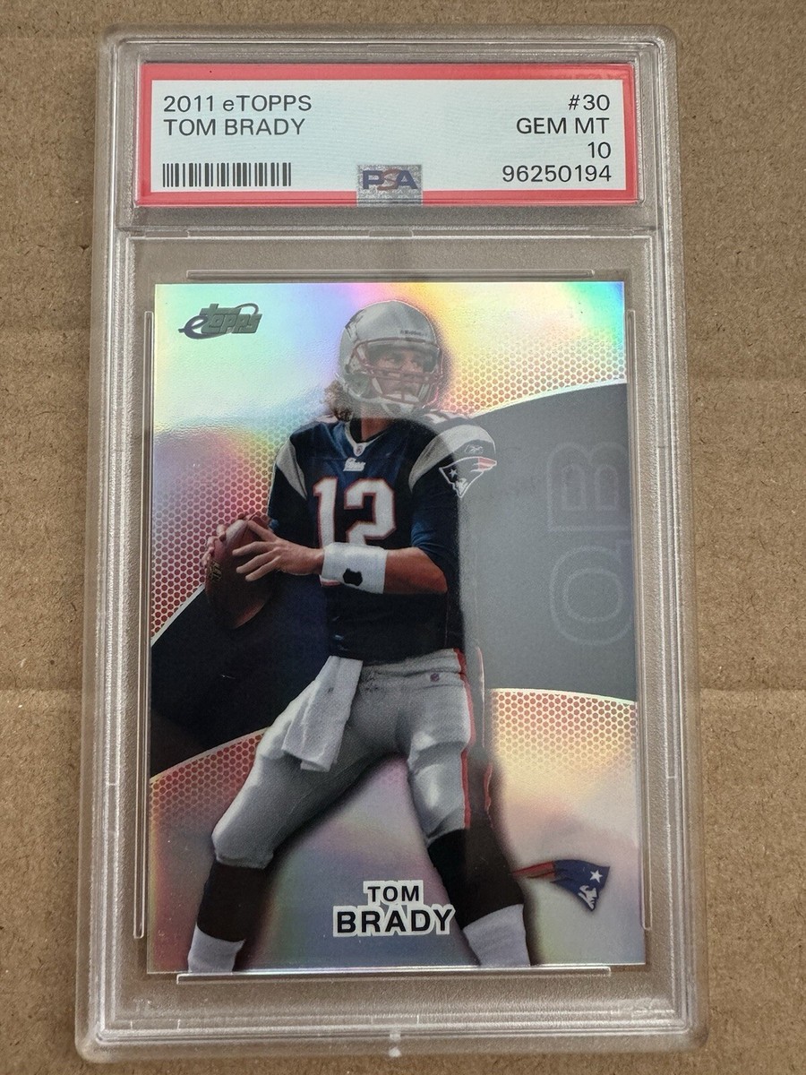 💎 RARE GEM MINT TOM BRADY 2011 eTopps refractor #30 /749 PSA 10 🐐 Pop 