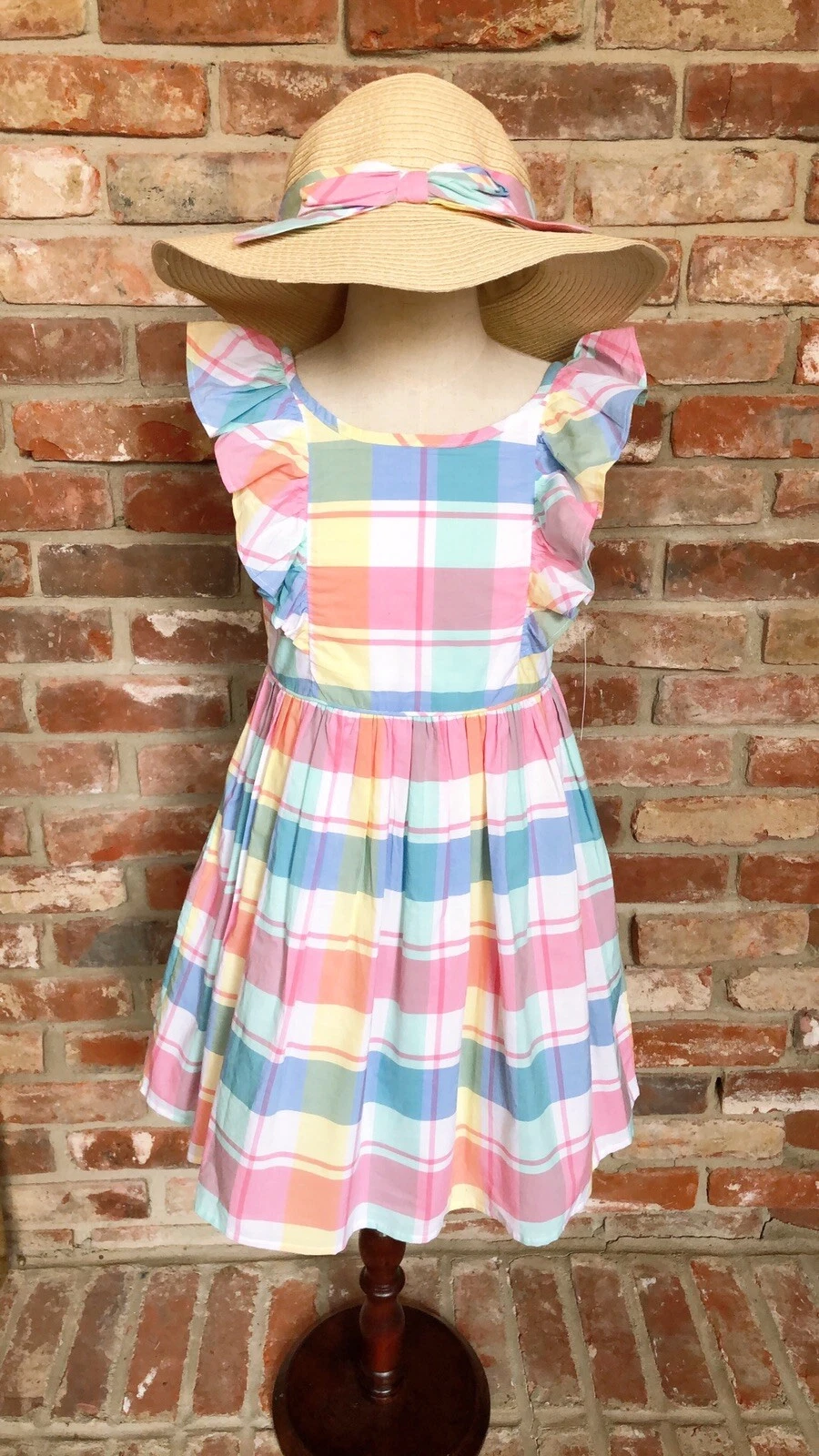 Tommy Bahama Sleeveless Ruffle Dress & Straw Hat Set Girls 5 Pastel Plaid Formal