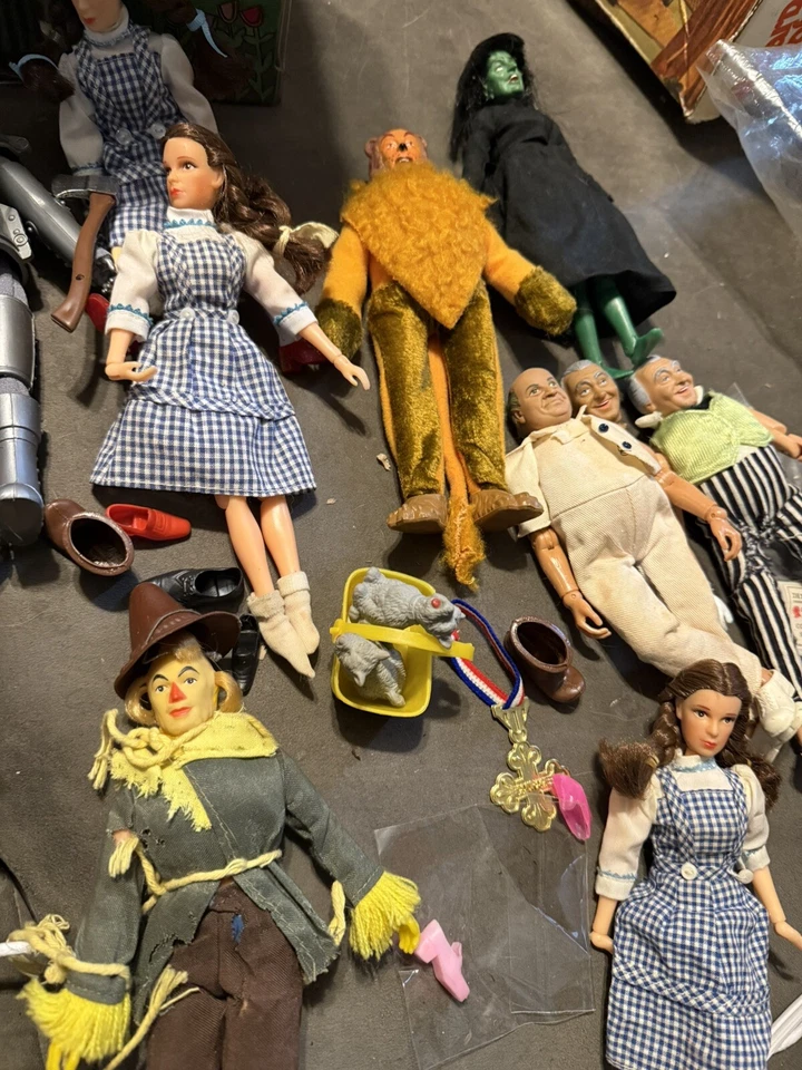 Juego Mego 1974 Wizard of Oz Emerald City con muchos accesorios y figuras Foto 2 de 4