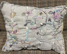 Handmade Embroidered Throw Pillow – Floral Design, Cottagecore, Boho Décor